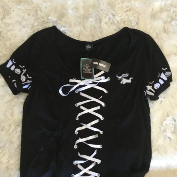 Hot Topic Tops - Hot Topic Nightmare Before christmas embroidered top 2x New